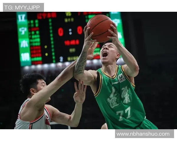 4月7日广东队与辽宁队激战正酣谁能在这场对决中笑到最后 4月7日广东队与辽宁队激战正酣谁能在这场对决中笑到最后