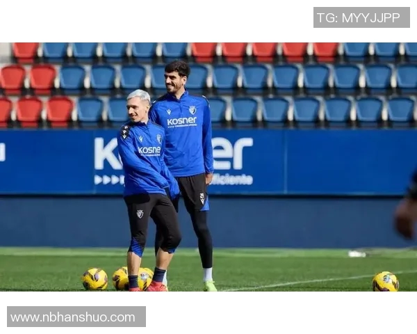 尼克斯与快船激战正酣谁能在这场对决中笑到最后