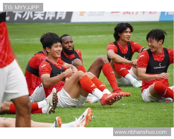 梅县客家迎战北京北控争夺中甲联赛关键三分的激烈对决 梅县客家迎战北京北控争夺中甲联赛关键三分的激烈对决