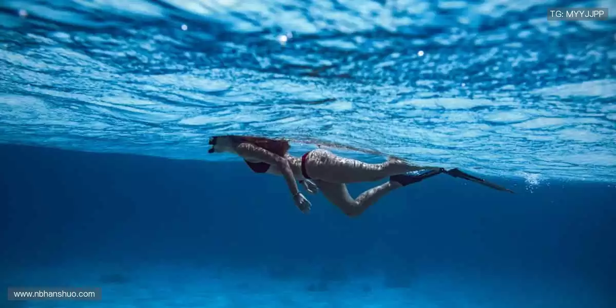 📱实时直播，超清画质，让你不错过每一个精彩瞬间！🏀